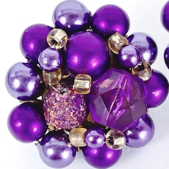 VTG Japan Mid Century Cocktail Earrings Purple Faux Pearl Bead Cluster Clip On - Picture 3 of 11